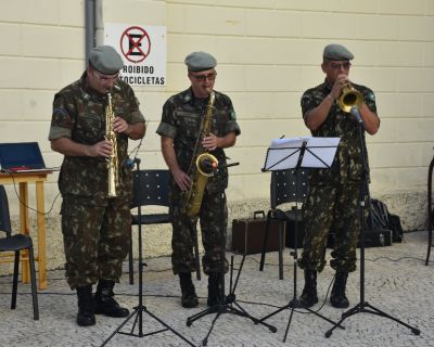 Em homenagem ao Dia das Mães, banda do Exército se apresenta na Santa Casa (Data da publicacao)