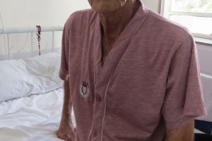 Novidades: O paciente Vicente de Souza Toledo, 76 anos, recuperado de 90 dias de internação