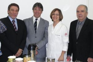 Novidades: Dr. Renato Loures, Dr. AntÃ´nio Jorge, Dra. Eunice Caldas e Dr. Carlos Adolpho